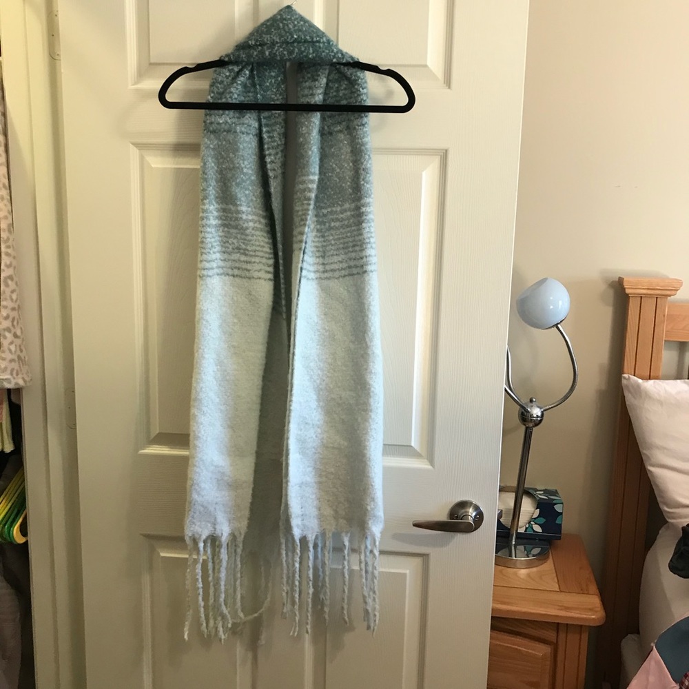 NEW Mer-Sea & Co. Cozy Wrap